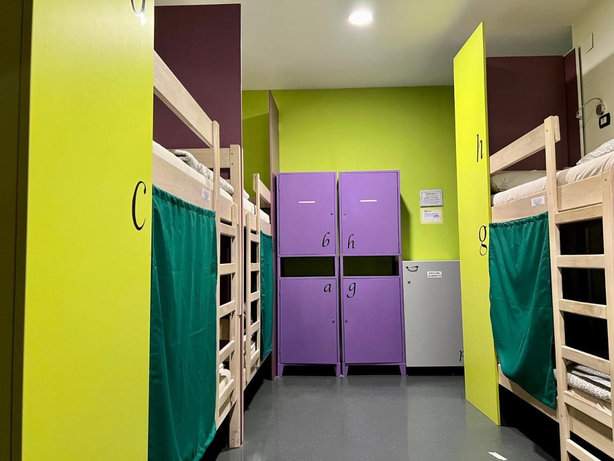 Himalayan Hostel Zágráb Kültér fotó