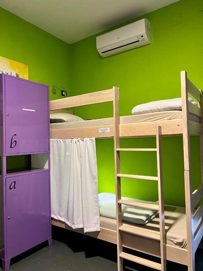 Himalayan Hostel Zágráb Kültér fotó