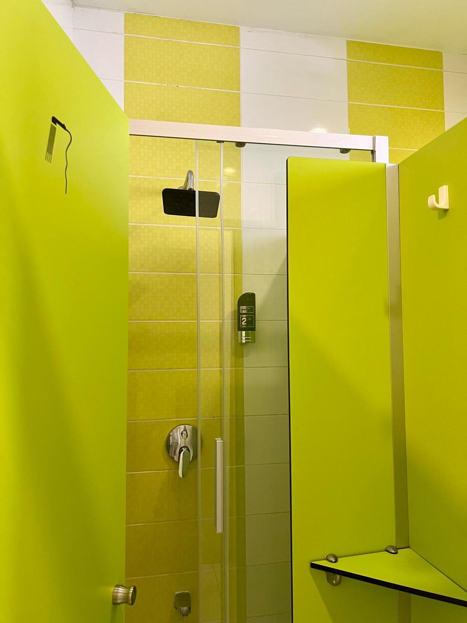 Himalayan Hostel Zágráb Kültér fotó