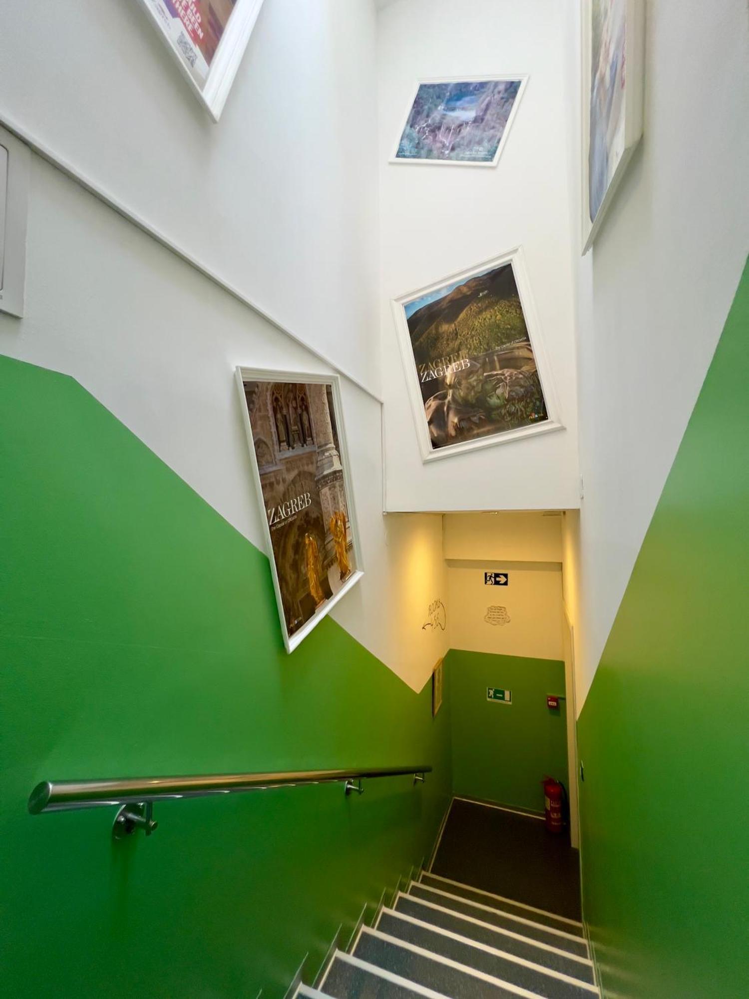 Himalayan Hostel Zágráb Kültér fotó